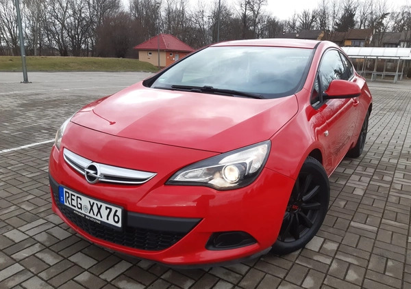 Opel Astra cena 29700 przebieg: 242000, rok produkcji 2013 z Paczków małe 326